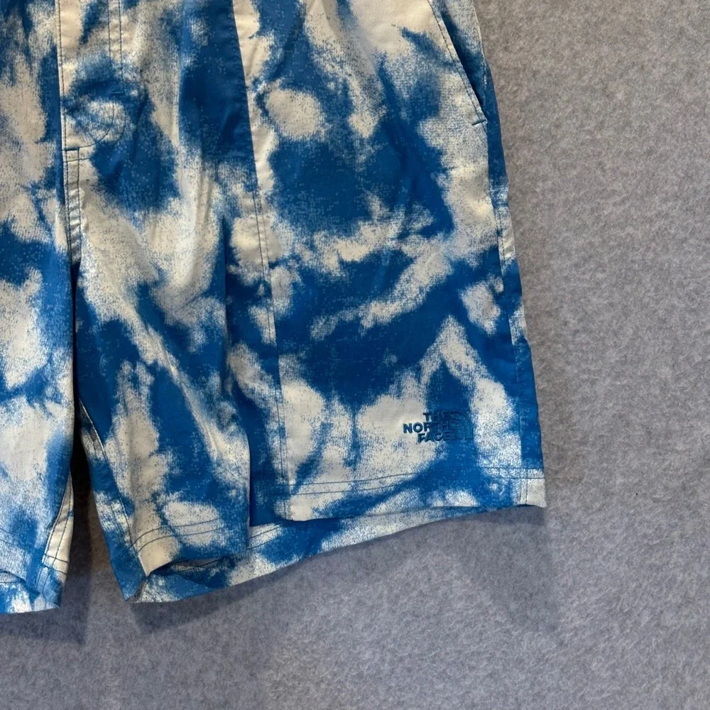The North Face Mens Class V Pull-On Shorts Blue White Tie Dye Cloud Print Size M